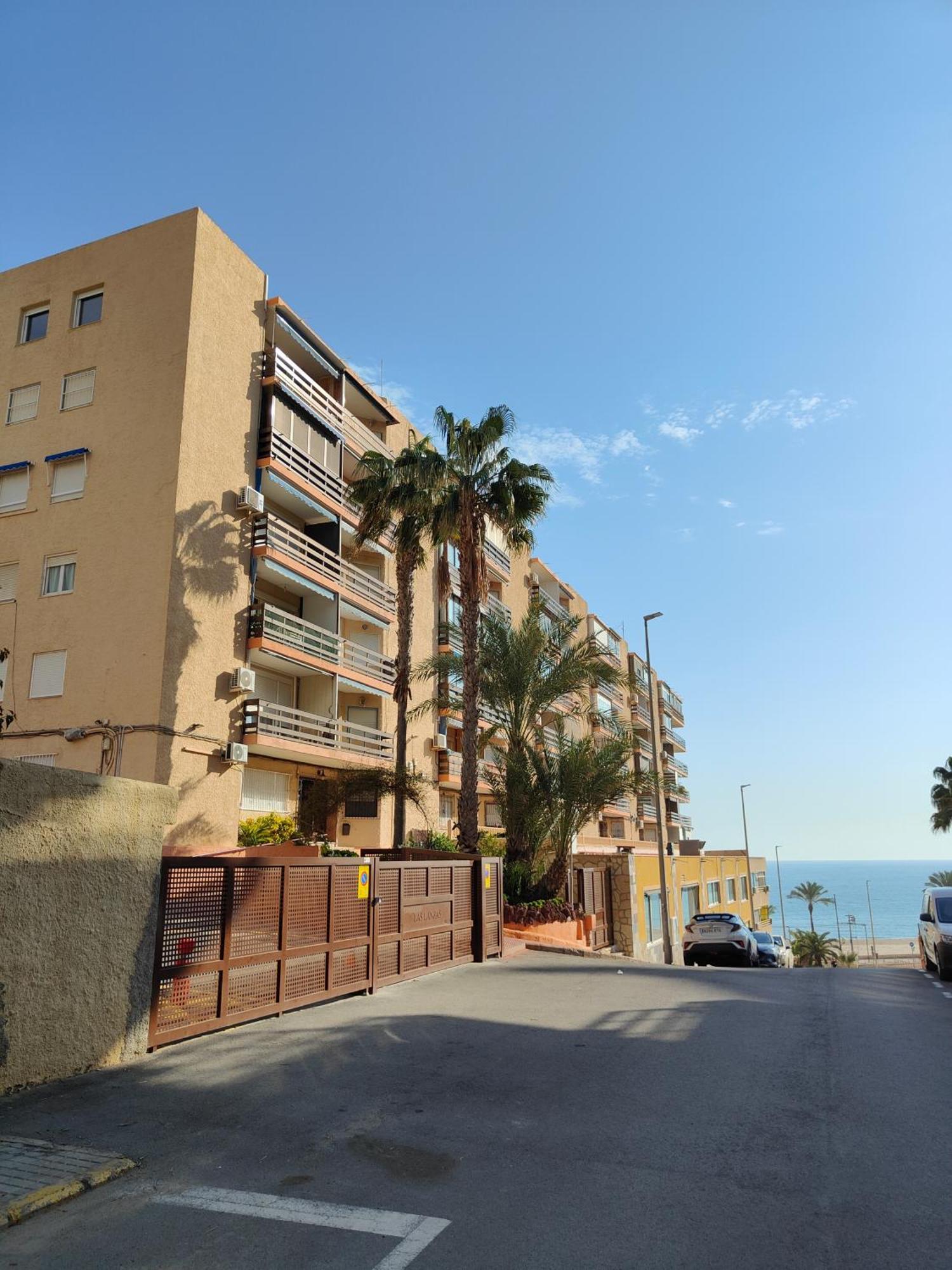 Seaside Beach-Lounge Alicante El Campello Bagian luar foto