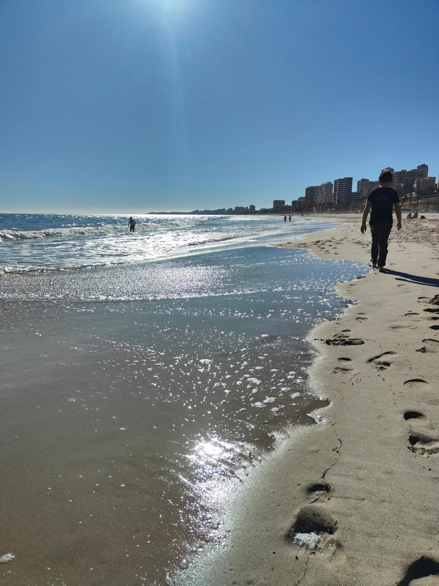 Seaside Beach-Lounge Alicante El Campello Bagian luar foto